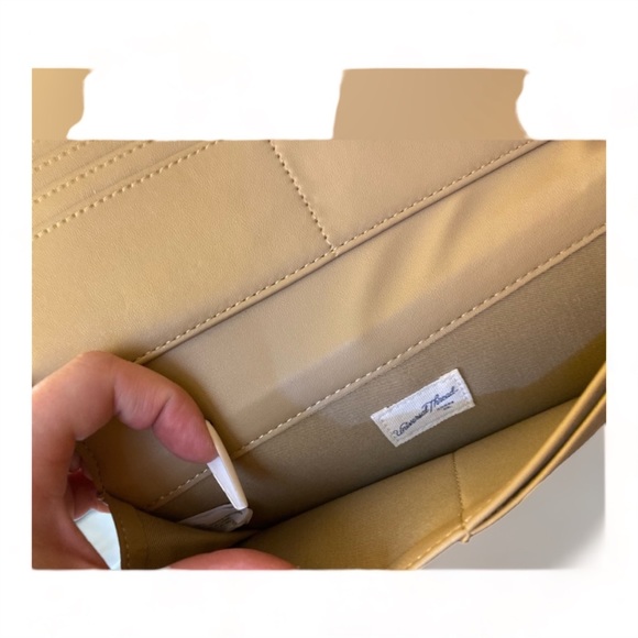 Universal Thread- Animal Print Wallet ๐ NWOT - Picture 6 of 7